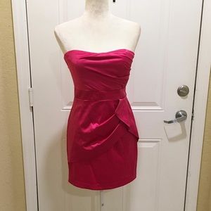 Fun and chic satin sleeveless dress